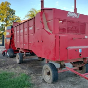 Carro forrajero marca Ombú mod. AFO 14, año 2019
